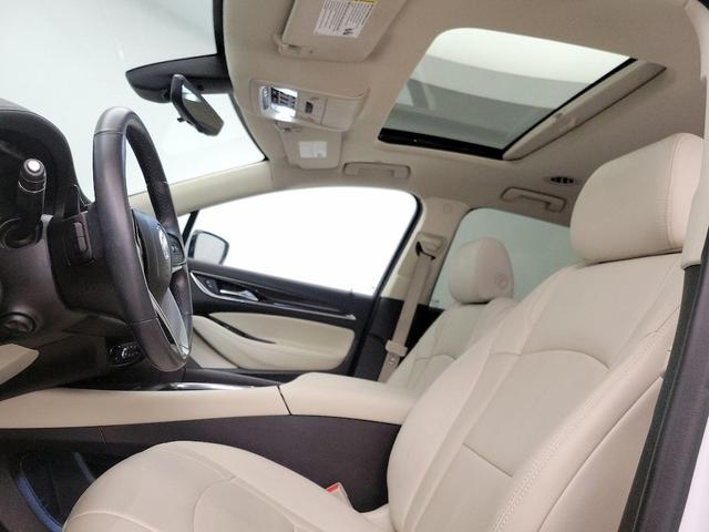 Photo of 2023 White Buick Enclave