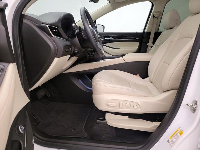 Photo of 2023 White Buick Enclave