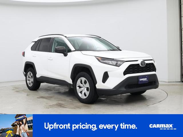 Photo of 2020 White Toyota RAV4