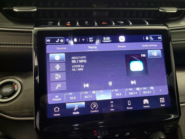 Photo of 2021 Silver Jeep Grand Cherokee L