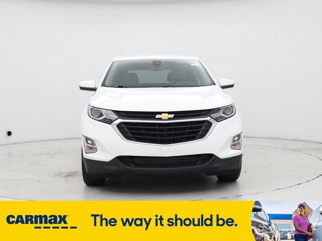 Photo of 2021 White Chevrolet Equinox