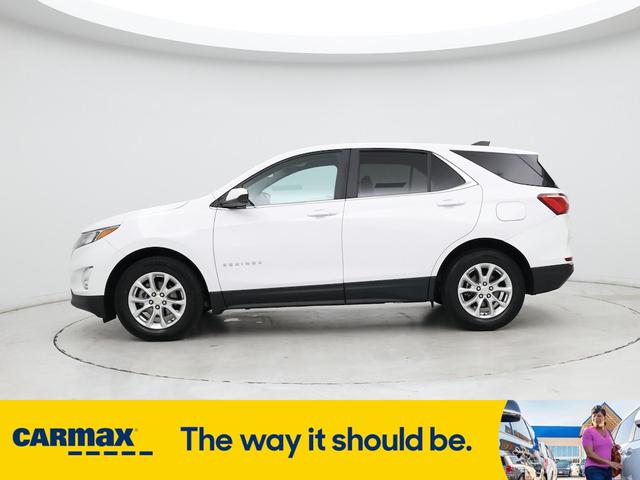 Photo of 2021 White Chevrolet Equinox