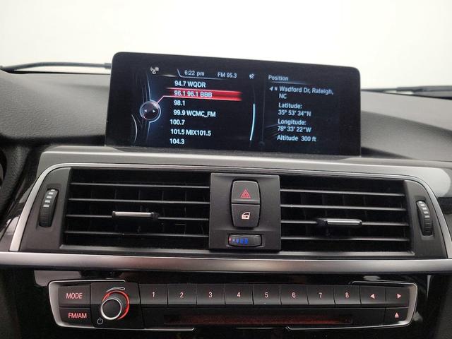 Photo of 2016 Black BMW 320