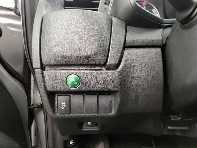 Photo of 2015 Silver Honda Fit