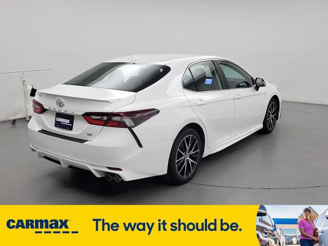 Photo of 2023 White Toyota Camry