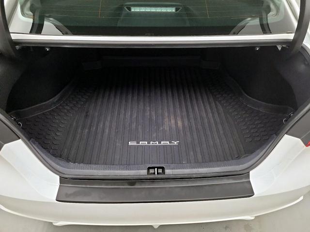 Photo of 2023 White Toyota Camry