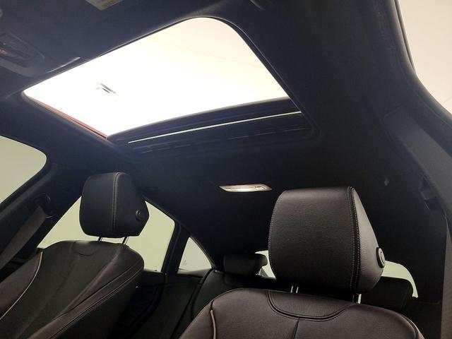 Photo of 2019 Orange BMW 430