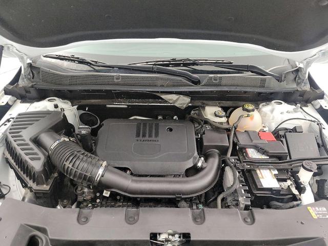 Photo of 2022 White Chevrolet Blazer