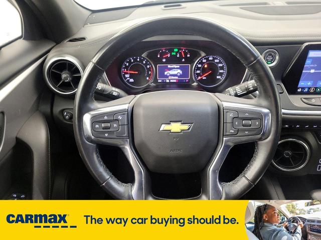 Photo of 2022 White Chevrolet Blazer