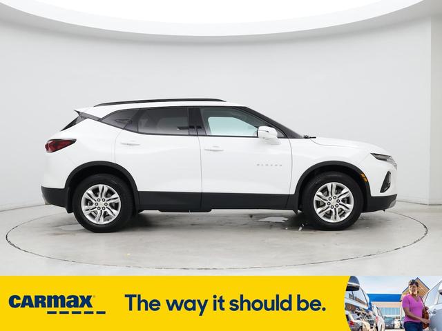 Photo of 2022 White Chevrolet Blazer