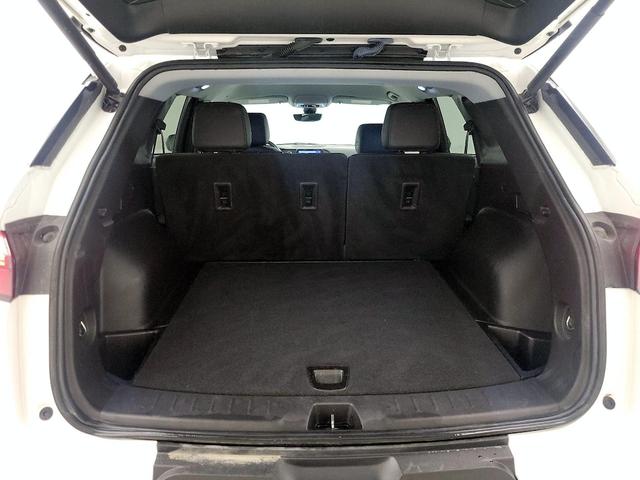 Photo of 2022 White Chevrolet Blazer