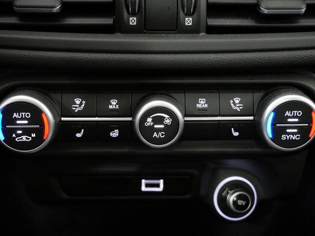 Photo of 2021 Silverstone Gray Metallic Alfa Romeo Giulia