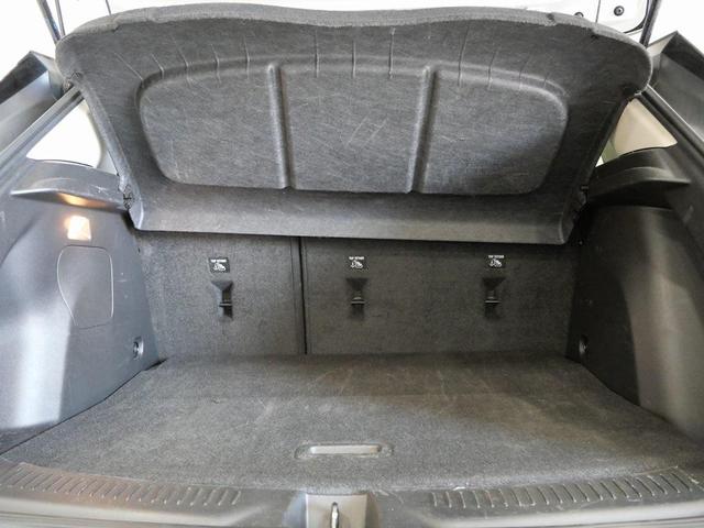 Photo of 2024 Summit White Buick Encore GX