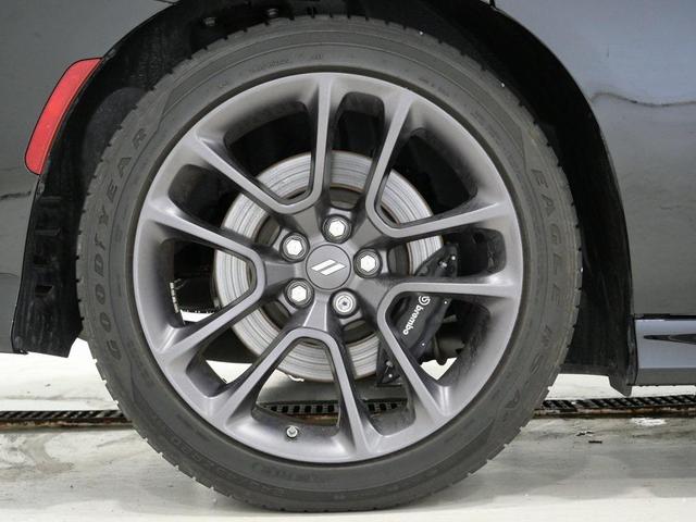 Photo of 2022 Pitch Black Clearcoat Dodge Charger