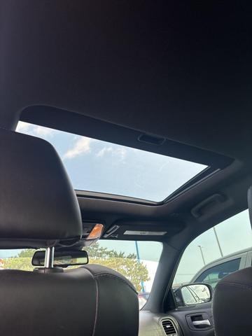 Photo of 2022 Pitch Black Clearcoat Dodge Charger