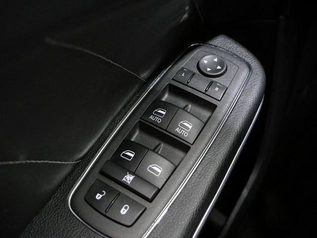 Photo of 2022 Pitch Black Clearcoat Dodge Charger
