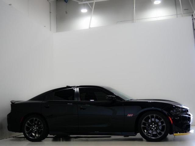 Photo of 2022 Pitch Black Clearcoat Dodge Charger