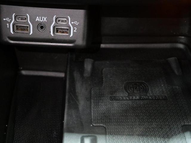 Photo of 2021 Billet Clearcoat Dodge Durango