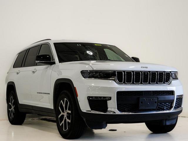 Photo of 2024 Bright White Clearcoat Jeep Grand Cherokee L