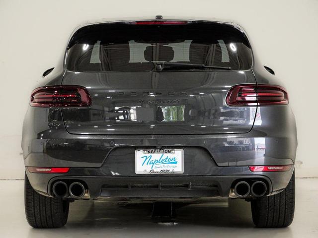 Photo of 2017 Volcano Grey Metallic Porsche Macan