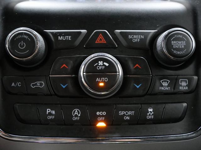 Photo of 2021 Granite Crystal Metallic Clearcoat Jeep Grand Cherokee