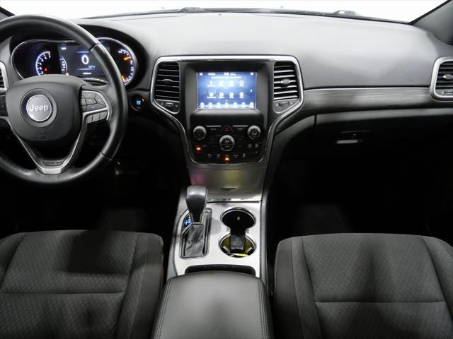 Photo of 2021 Granite Crystal Metallic Clearcoat Jeep Grand Cherokee