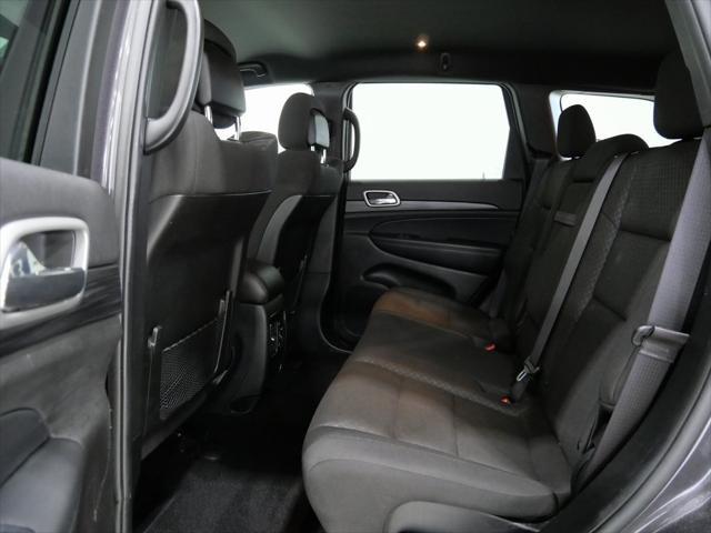 Photo of 2021 Granite Crystal Metallic Clearcoat Jeep Grand Cherokee