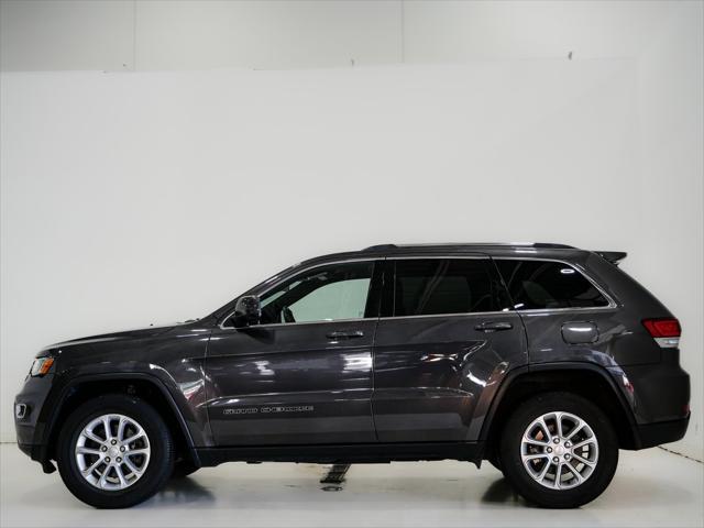 Photo of 2021 Granite Crystal Metallic Clearcoat Jeep Grand Cherokee
