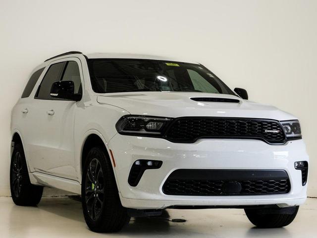 Photo of 2022 White Knuckle Clearcoat Dodge Durango