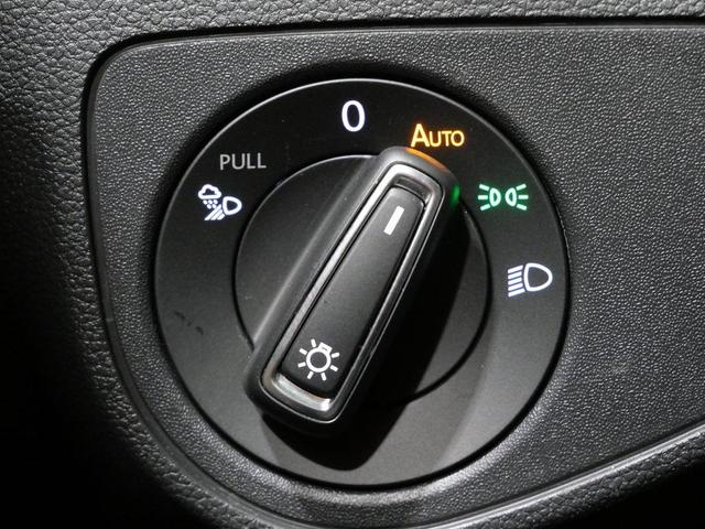 Photo of 2022 Oryx White Pearl Volkswagen Atlas Cross Sport