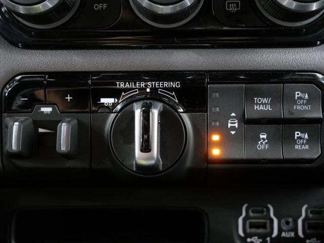 Photo of 2022 Bright White Clearcoat RAM 1500