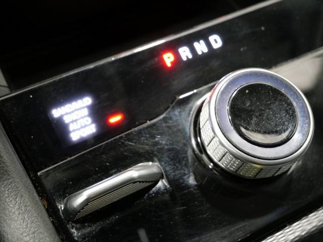 Photo of 2024 Diamond Black Crystal Pearlcoat Jeep Grand Cherokee