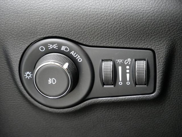Photo of 2022 Billet Silver Metallic Clearcoat Jeep Compass
