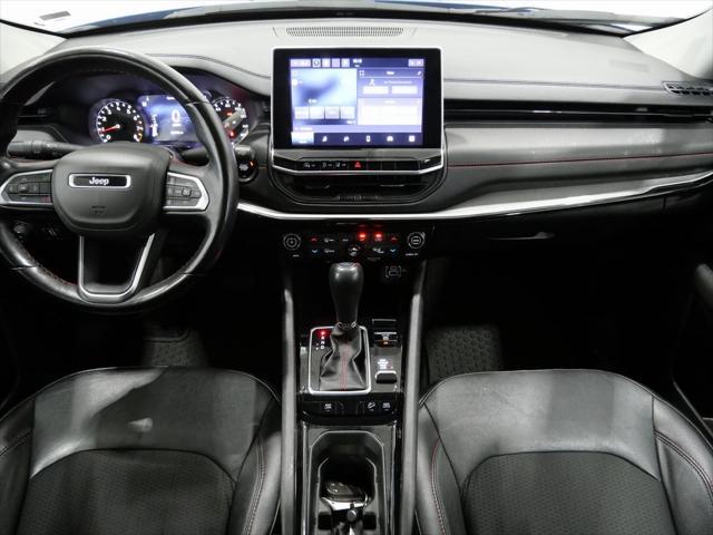 Photo of 2022 Laser Blue Pearlcoat Jeep Compass