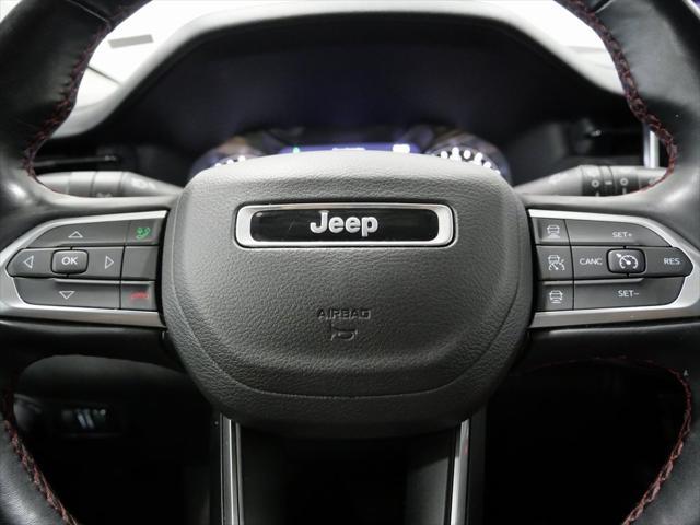 Photo of 2022 Laser Blue Pearlcoat Jeep Compass