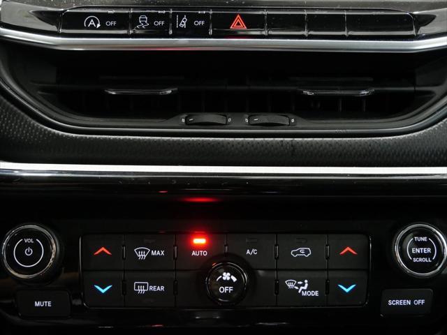 Photo of 2022 Laser Blue Pearlcoat Jeep Compass