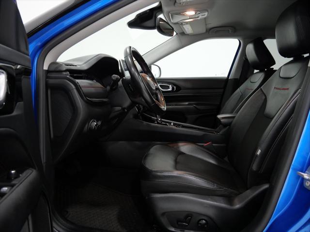 Photo of 2022 Laser Blue Pearlcoat Jeep Compass