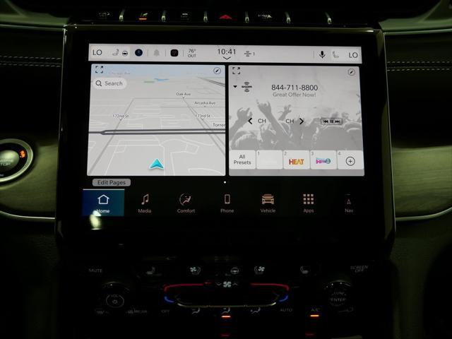 Photo of 2025 Silver Zynith Jeep Grand Cherokee