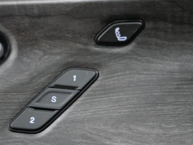 Photo of 2021 Silver Zynith Jeep Grand Cherokee L