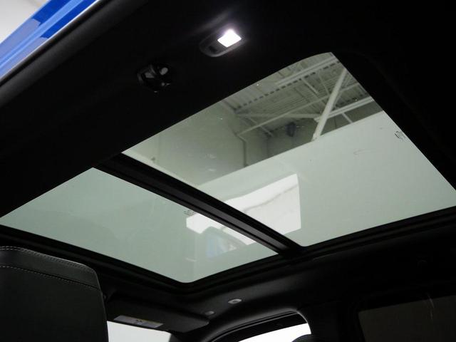 Photo of 2022 Hydro Blue Pearlcoat RAM 1500