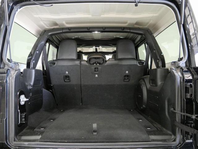 Photo of 2022 Black Clearcoat Jeep Wrangler Unlimited