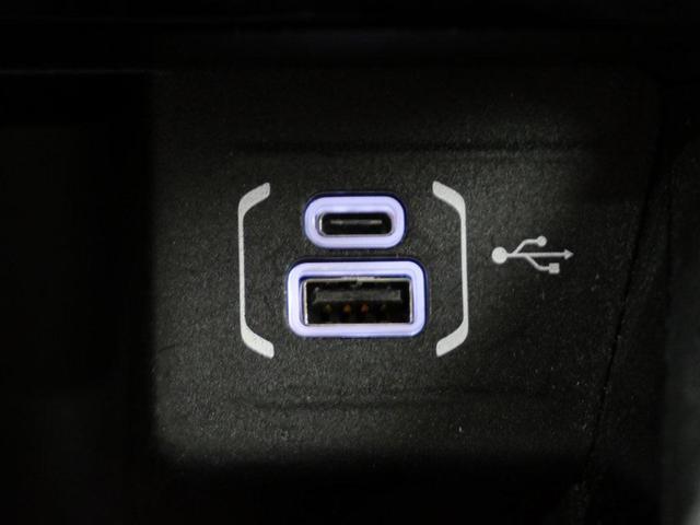 Photo of 2023 Redline Pearlcoat Jeep Compass