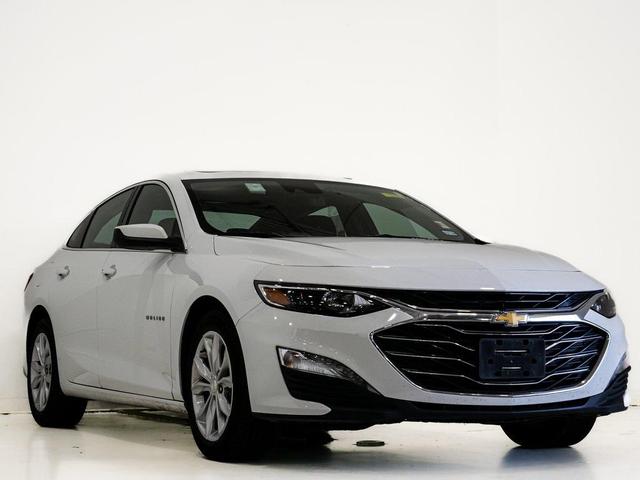 Photo of 2024 Summit White Chevrolet Malibu