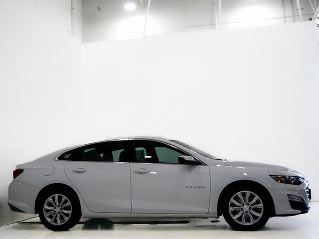 Photo of 2024 Summit White Chevrolet Malibu