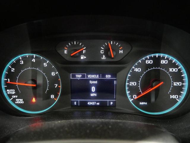 Photo of 2024 Summit White Chevrolet Malibu