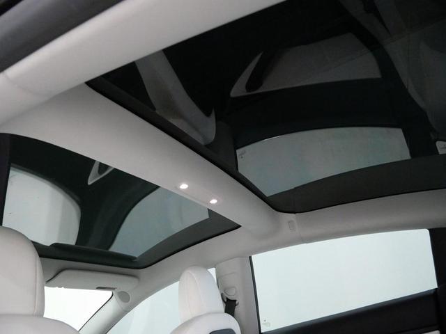 Photo of 2019 Solid Black Tesla Model 3