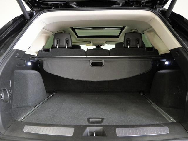 Photo of 2019 Stellar Black Metallic Cadillac XT5