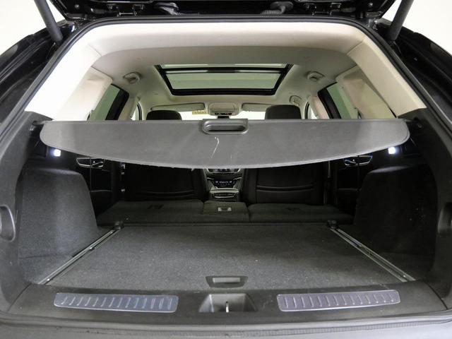 Photo of 2019 Stellar Black Metallic Cadillac XT5