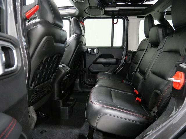 Photo of 2021 Granite Crystal Metallic Clearcoat Jeep Wrangler Unlimited