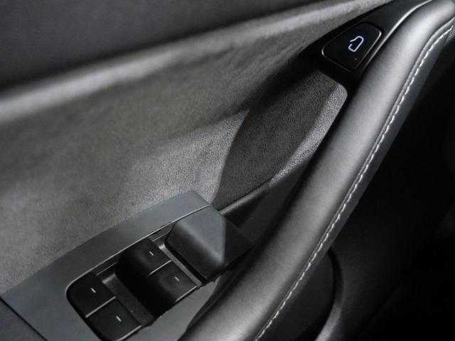 Photo of 2021 Solid Black Tesla Model Y